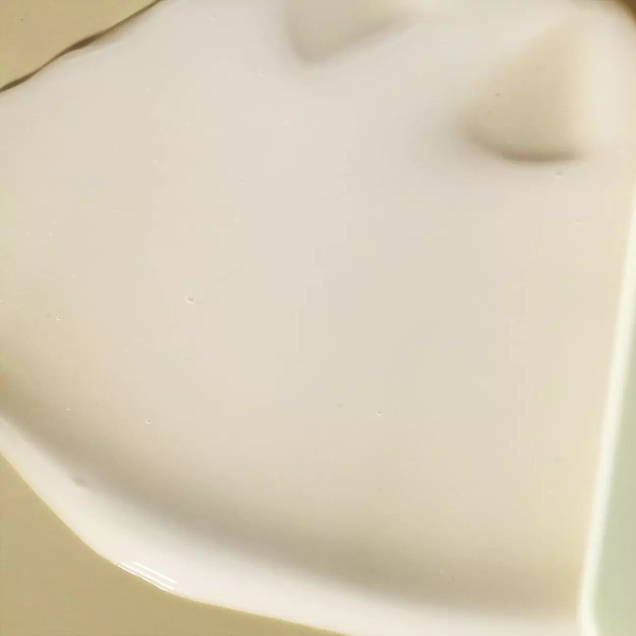 [BEAUQUET] Lily CeraMilk Body Essence image 4