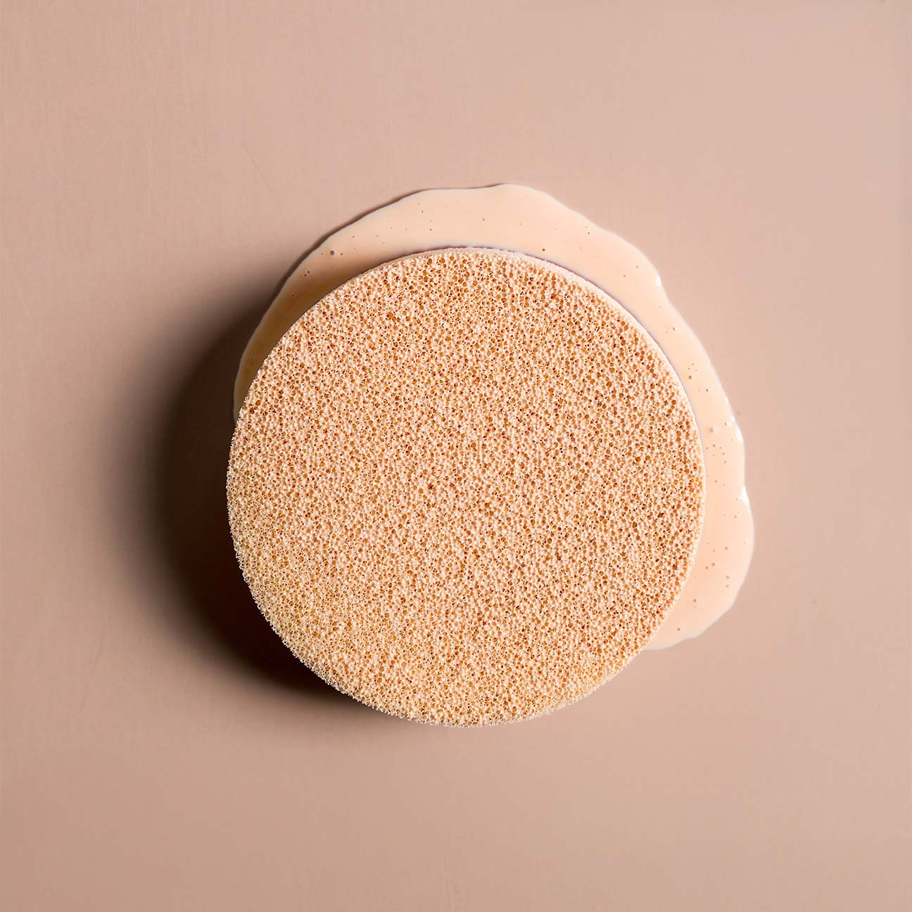 Moisture Shield Sun Cushion (*Theoretical SPF50+ PA++++)'s thumbnail image