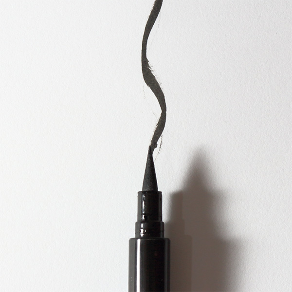 Easy Natural Pen Eyeliner image 3