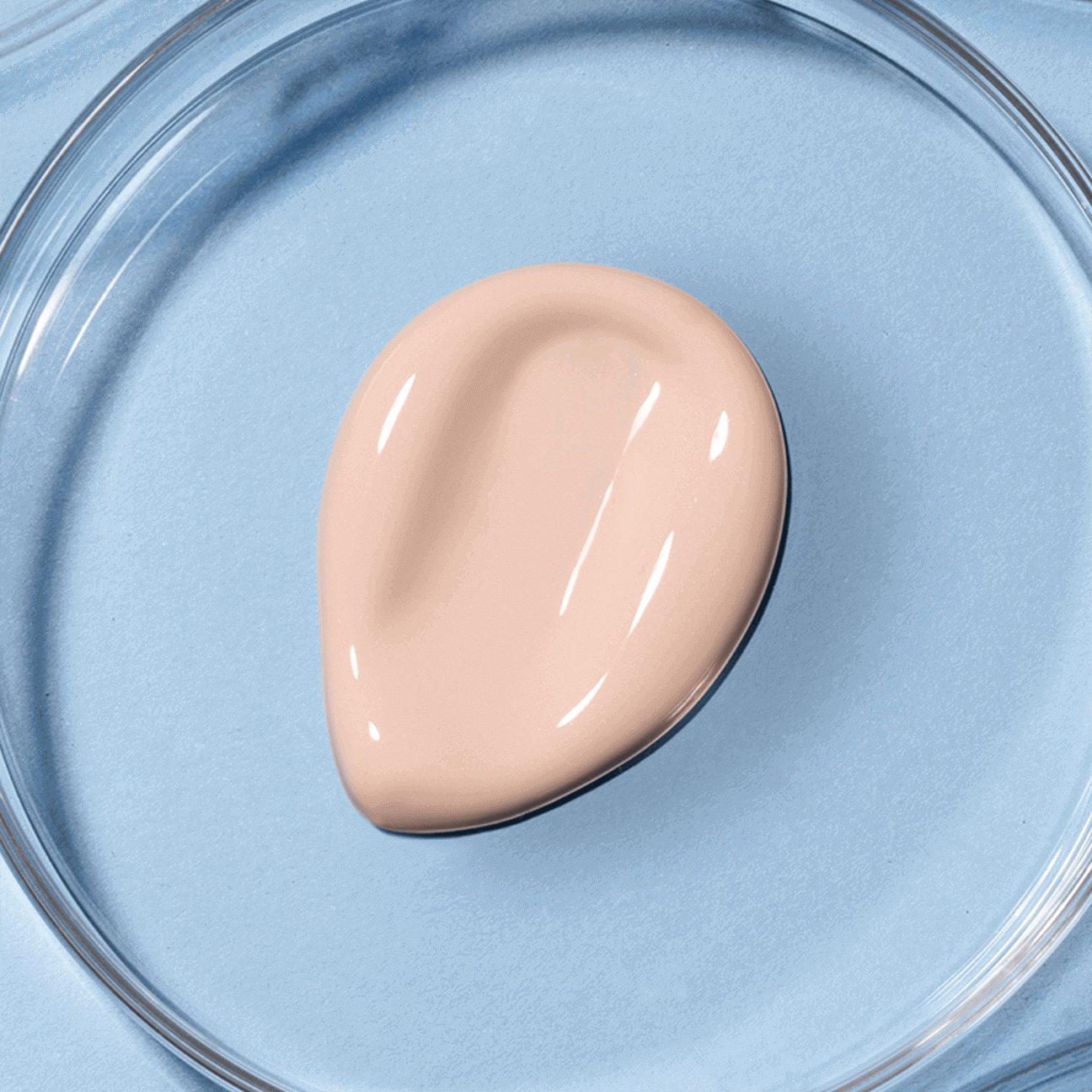 DAILY LUMINOUS TONE UP FLUID